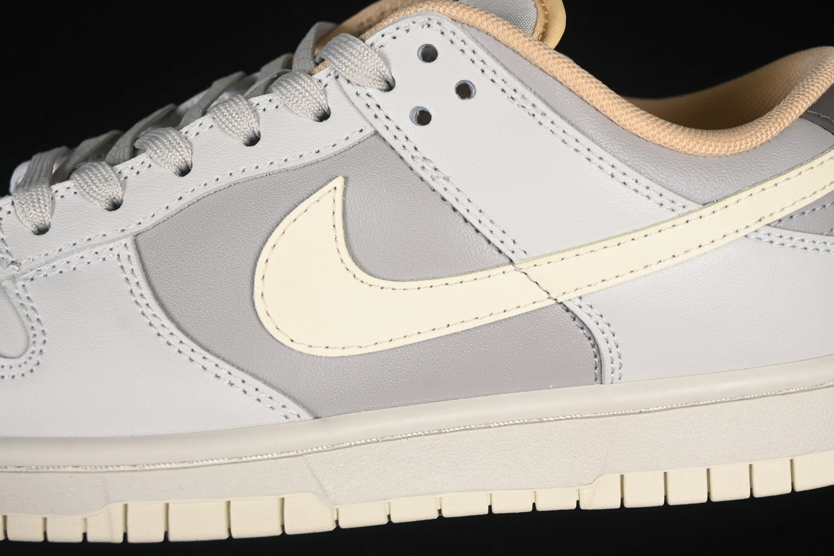 All categories Nk SB Dunk series Nk SB Dunk Low low-top sneakers Nk SB Dunk Low light gray SB low-top casual sneakers IB4503-072